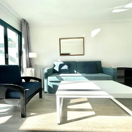 One Bedroom With Pool Views, Wifi In Puerto Del Carmen Apartment *