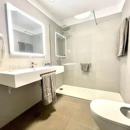One Bedroom With Pool Views, Wifi In Puerto Del Carmen Apartament Puerto del Carmen (Lanzarote)